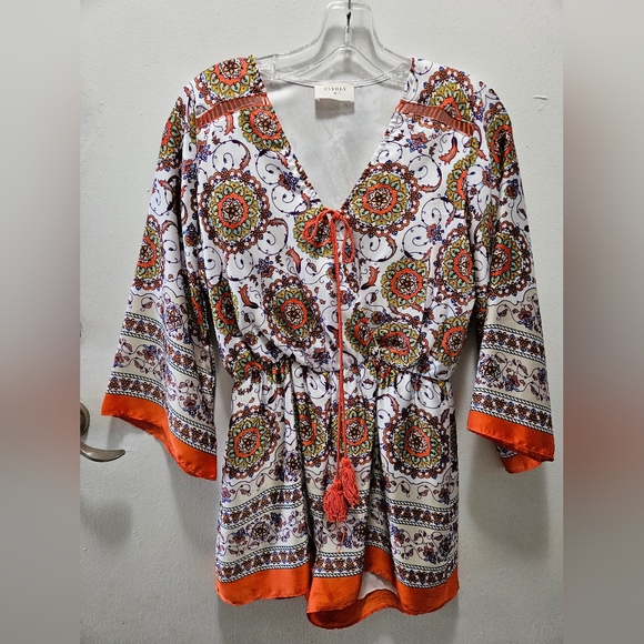 Everly satin blouse - Picture 5 of 6